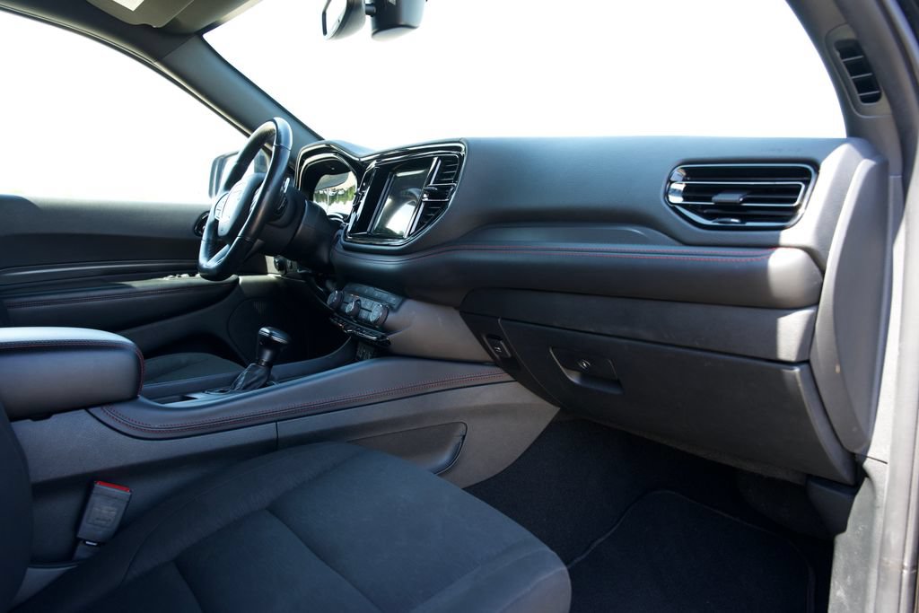 Used 2023 Dodge Durango GT RWD image 23