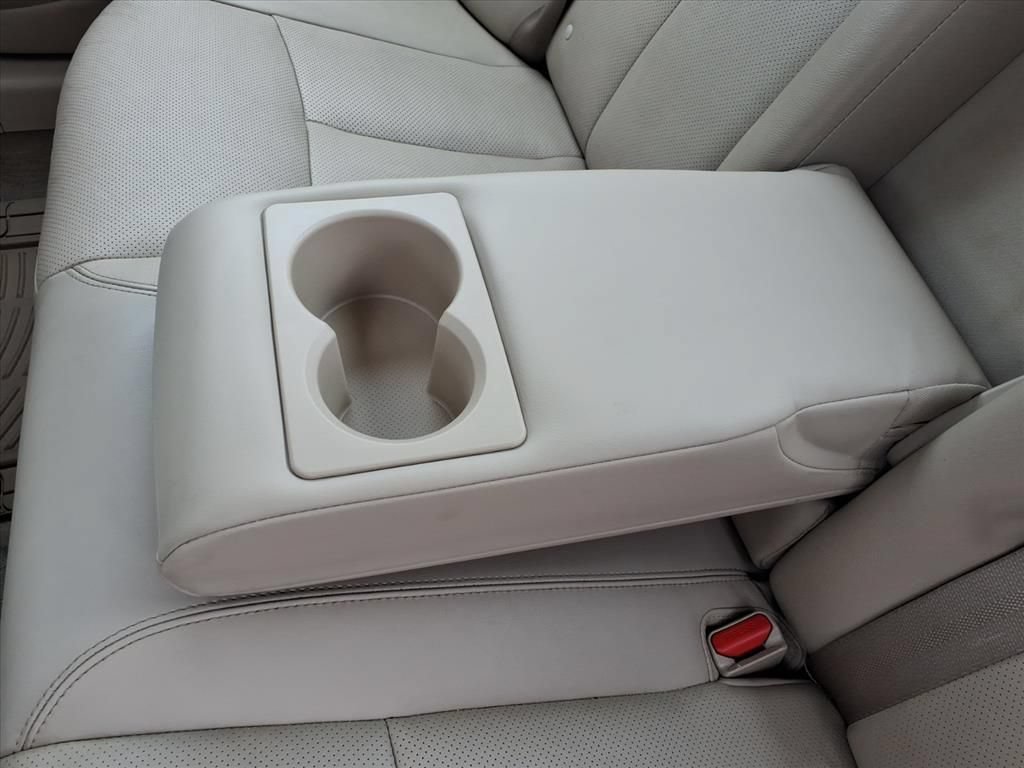 Used 2013 Nissan Altima 2.5 SL w/ 2.5 Moonroof Pkg FWD image 16