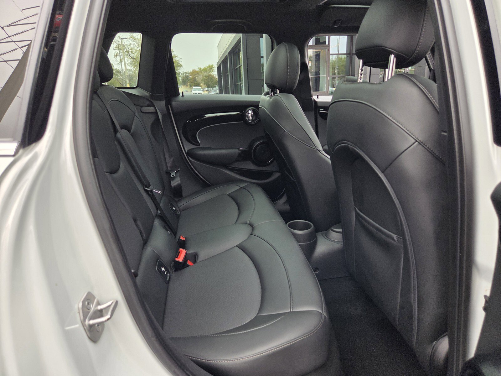 Used 2022 MINI Cooper S image 15