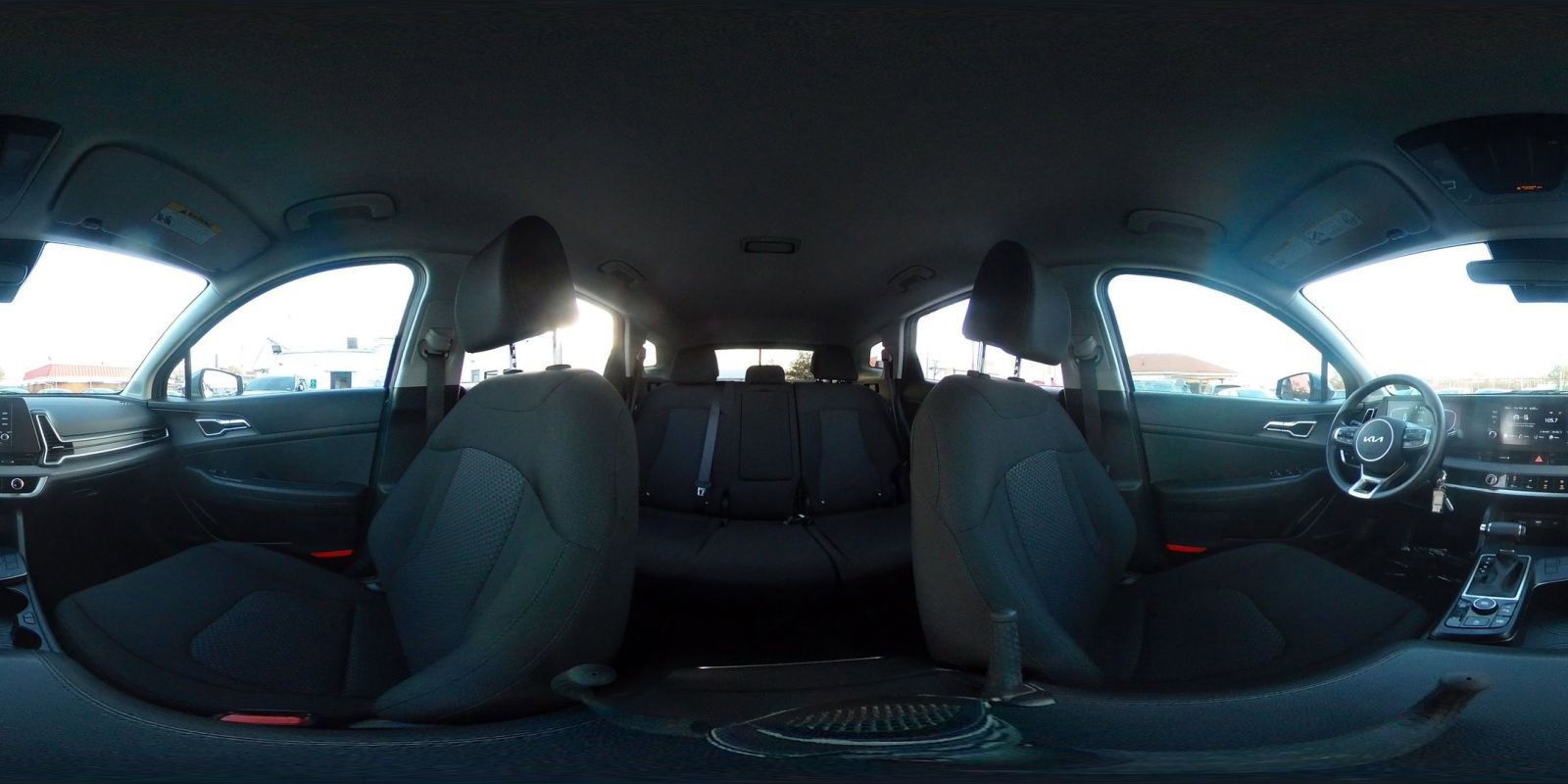 Used 2025 Kia Sportage LX image 42