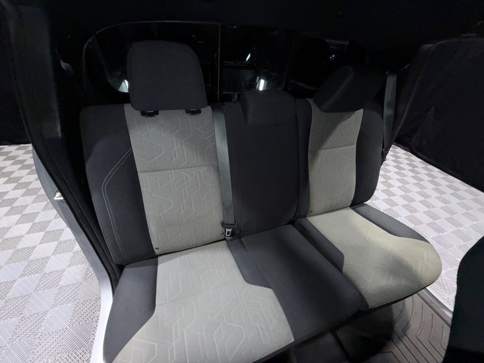 Used 2021 Toyota Tacoma TRD Off-Road w/ Technology Package image 18