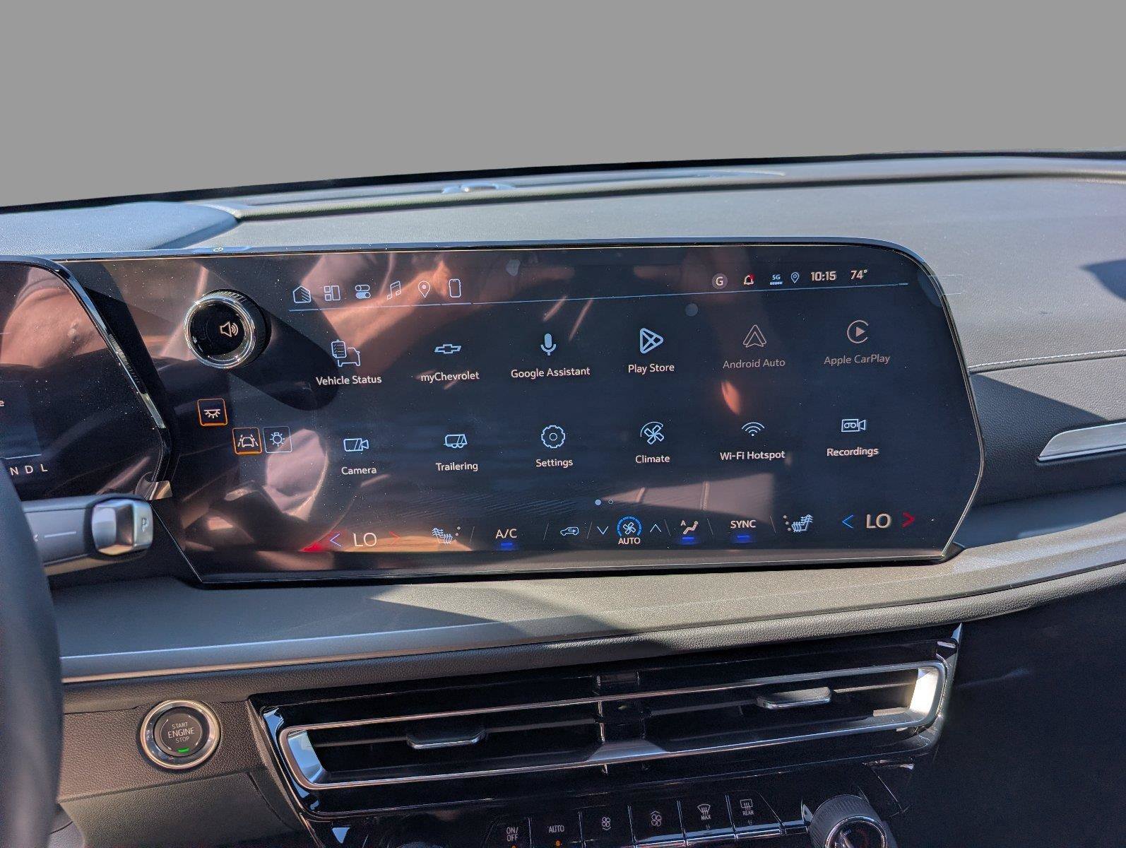 New 2027 Chevrolet Traverse LT w/ Driver Confidence Package FWD image 28