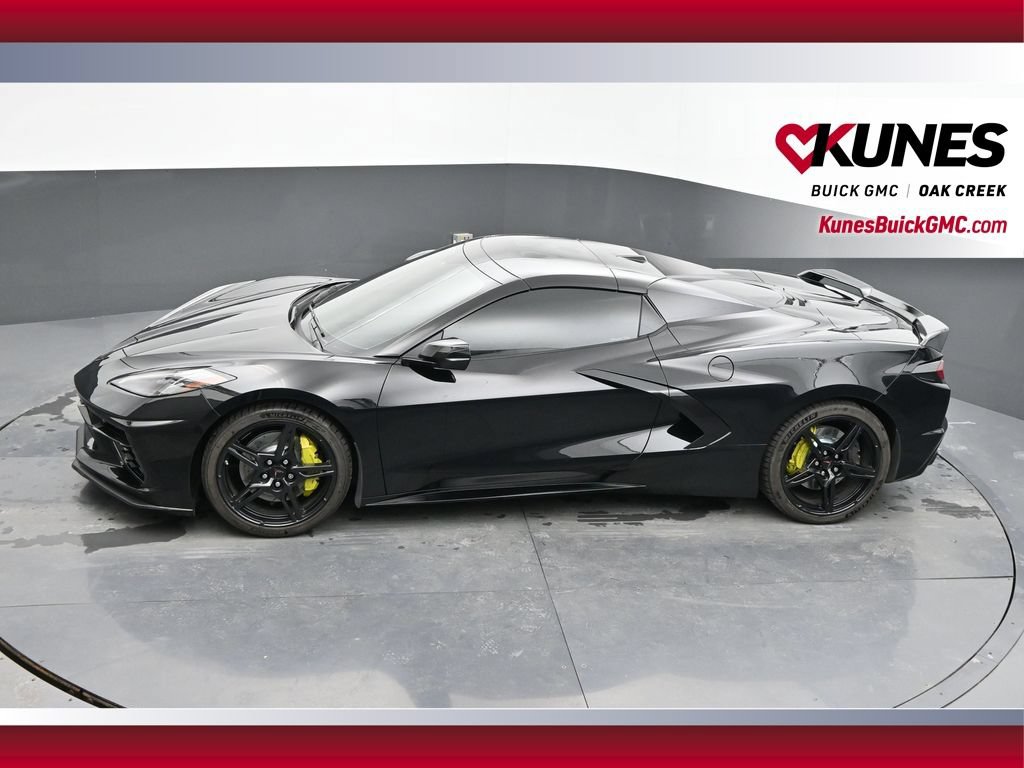 Used 2020 Chevrolet Corvette Stingray Preferred Conv w/ 2LT Preferred Equipment Group RWD image 39