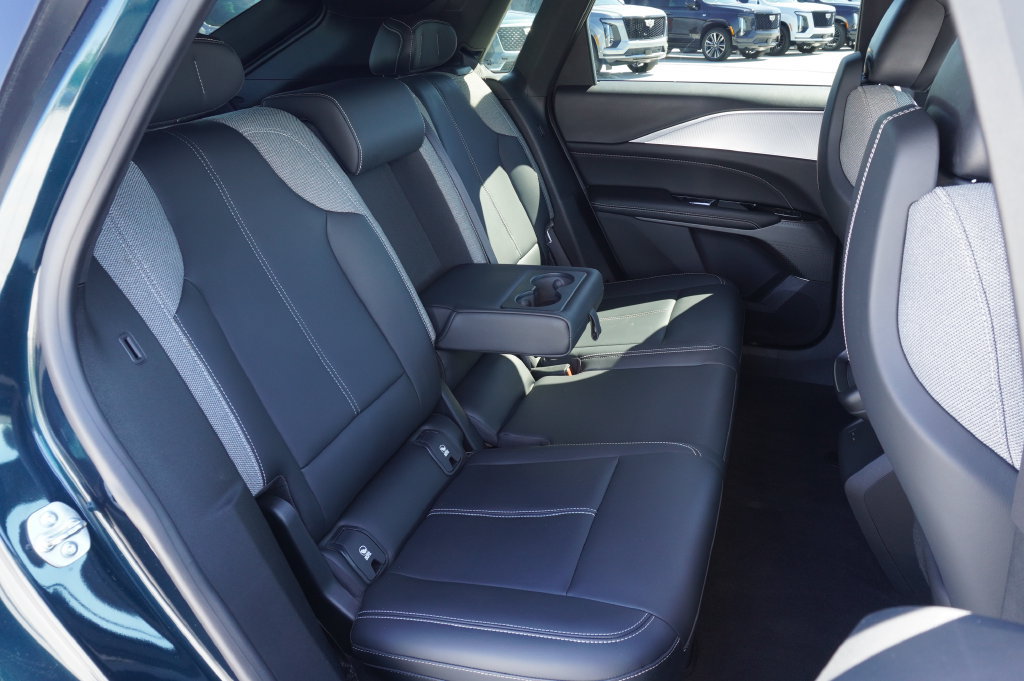 Certified 2024 Cadillac Lyriq Tech w/ Driver Assist Package RWD image 9