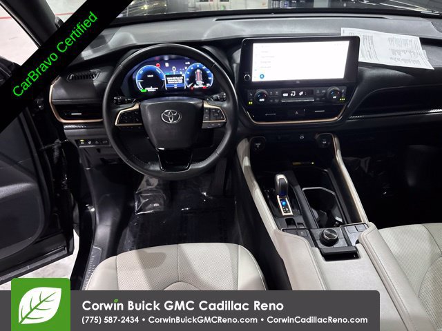 Used 2024 Toyota Grand Highlander AWD Hybrid image 26