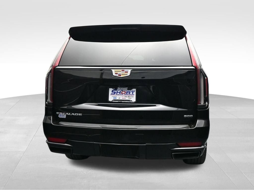 Used 2023 Cadillac Escalade ESV Sport AWD/4WD image 4