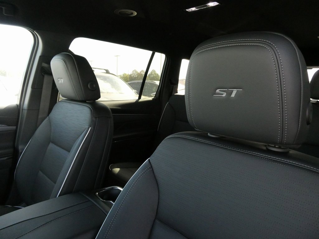 New 2026 Buick Enclave Sport Touring w/ Power Package image 33