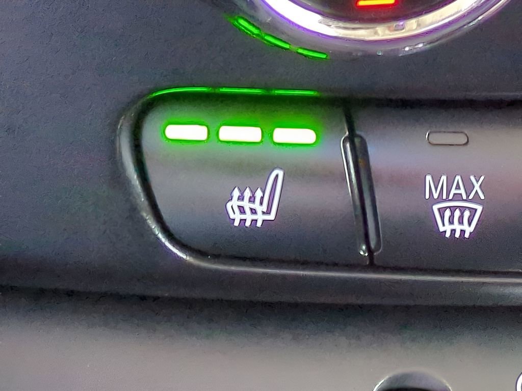 Used 2022 MINI Cooper Clubman S image 22