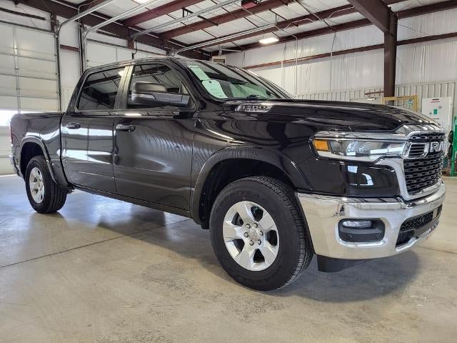Used 2025 RAM 1500 Big Horn AWD/4WD image 7