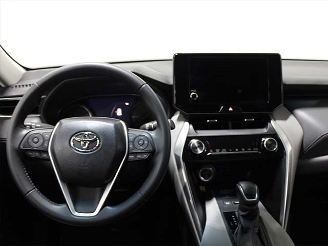 Used 2024 Toyota Venza LE AWD/4WD image 11
