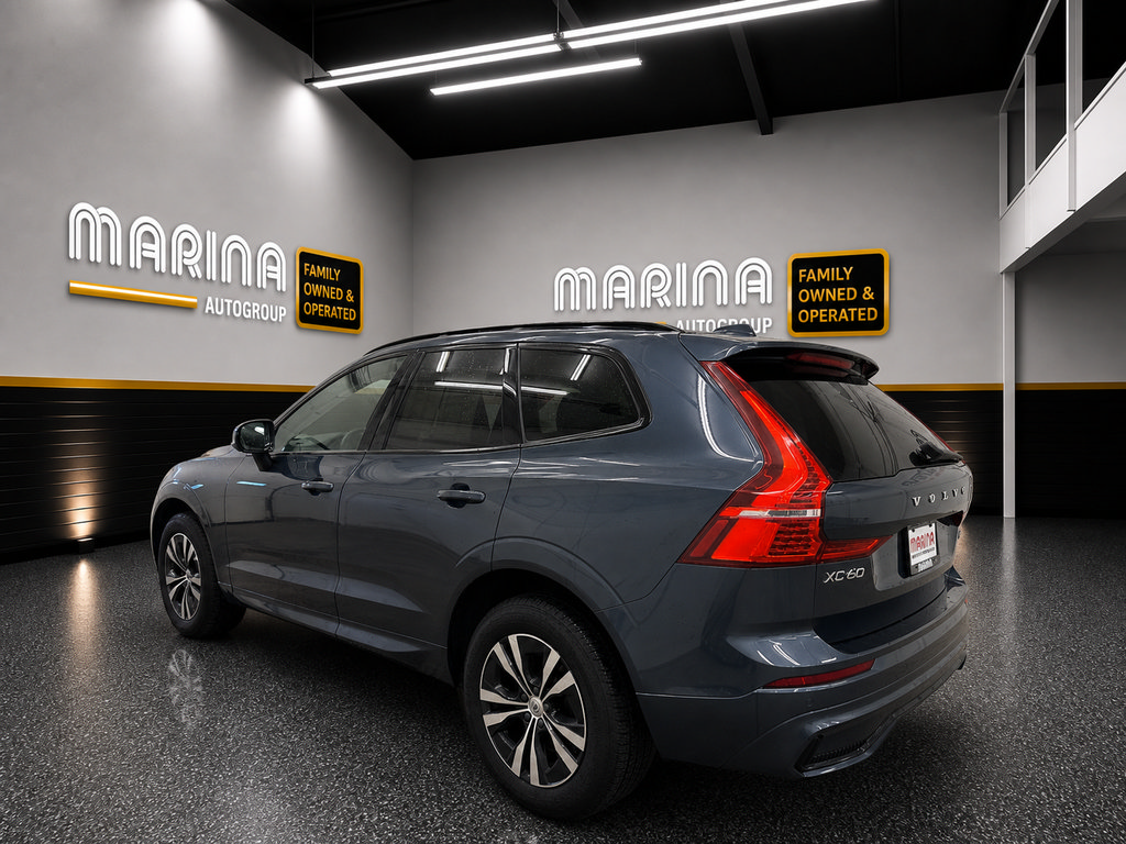 Used 2024 Volvo XC60 B5 Core AWD/4WD image 14