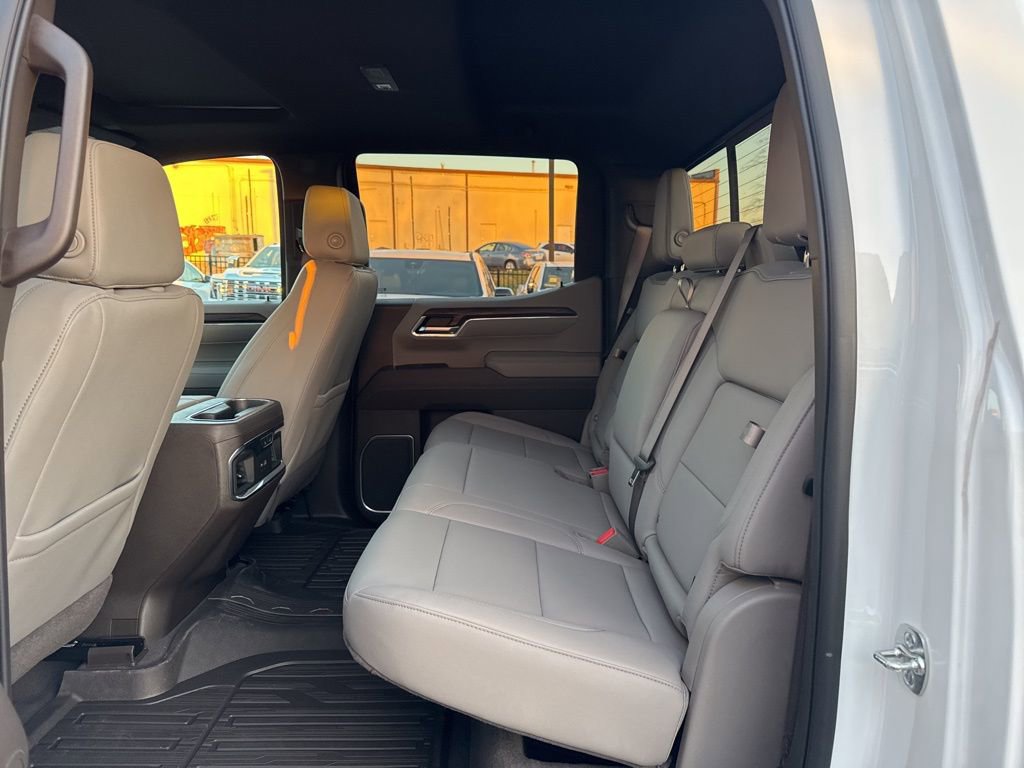 New 2026 GMC Sierra 1500 SLT w/ SLT Premium Plus Package image 32