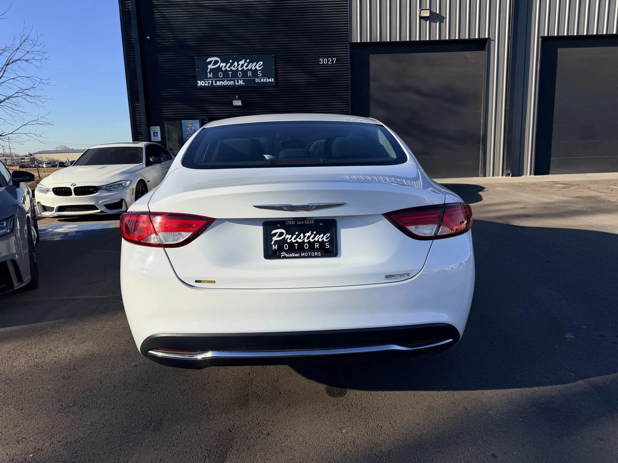 Used 2016 Chrysler 200 Limited FWD image 5