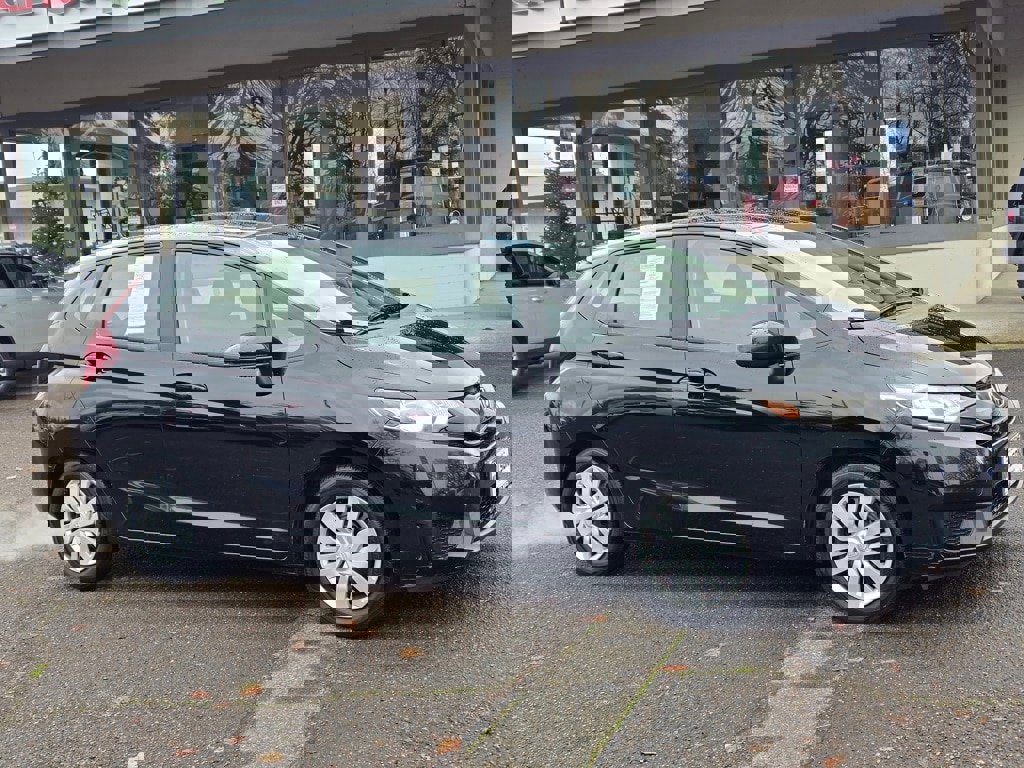 Used 2016 Honda Fit LX image 3