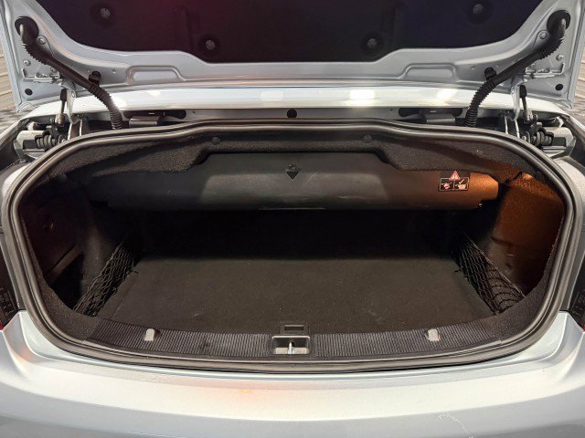 Used 2017 Mercedes-Benz E 400 Cabriolet image 33