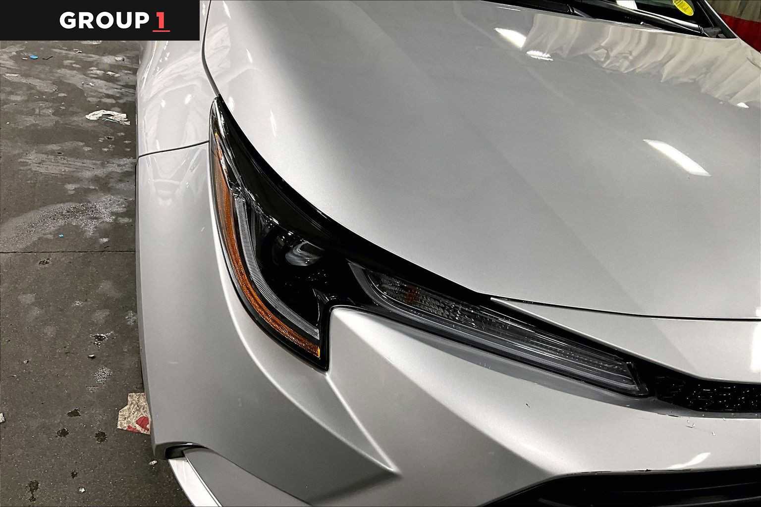Certified 2025 Toyota Corolla LE FWD image 28