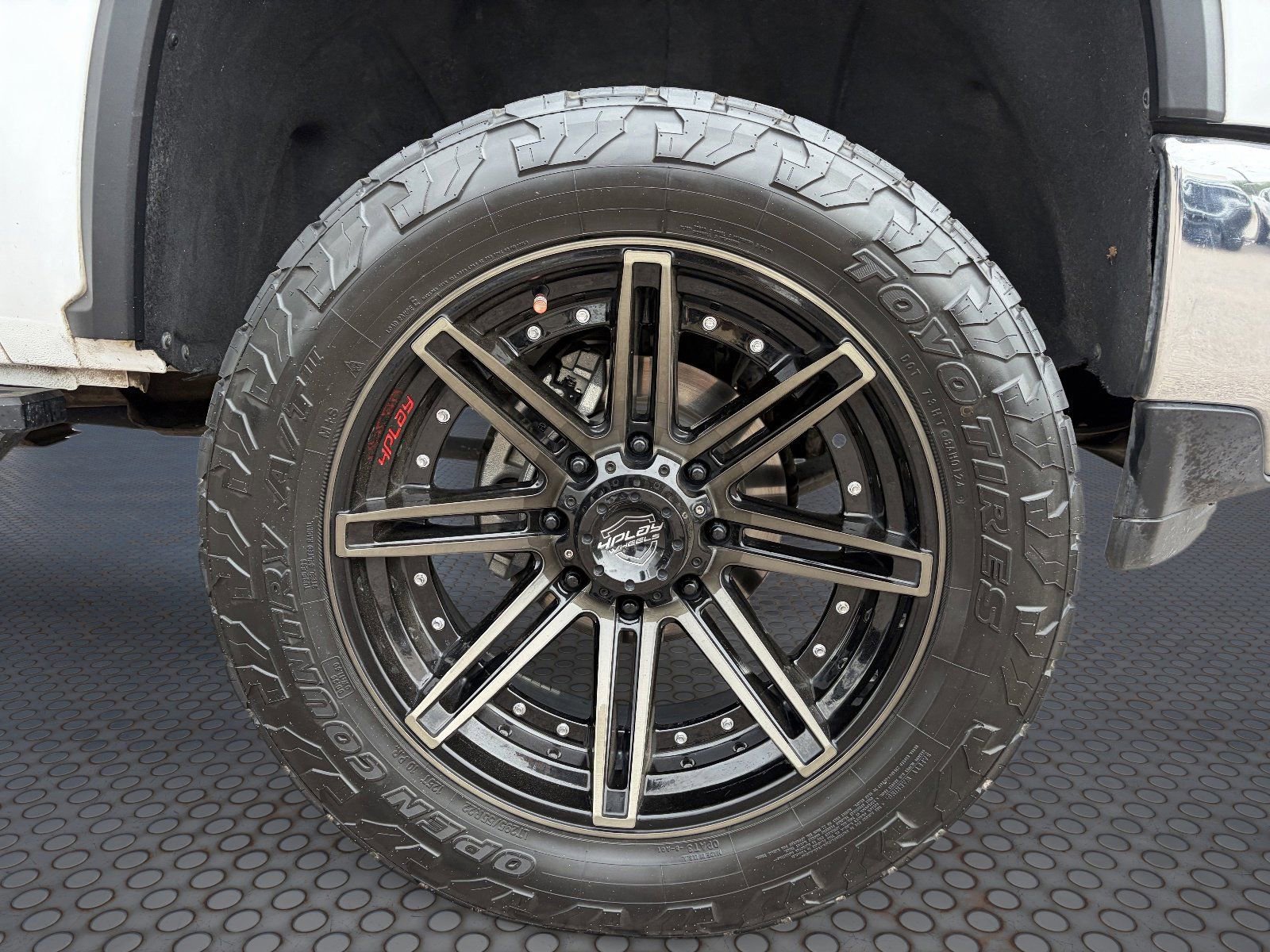 Used 2020 Chevrolet Silverado 2500 LT w/ All Star Edition AWD/4WD image 10