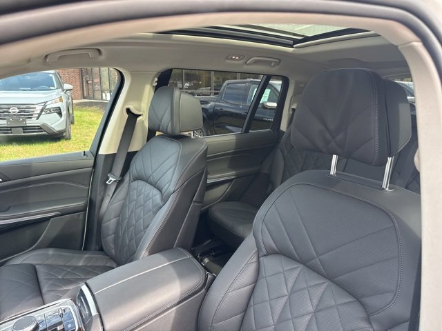 Used 2024 BMW X7 xDrive40i image 77