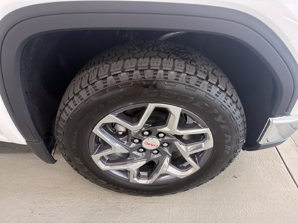 New 2026 GMC Sierra 1500 SLT w/ X31 Off-Road Package AWD/4WD image 4