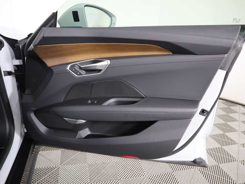 Certified 2023 Audi e-tron GT Premium Plus image 26