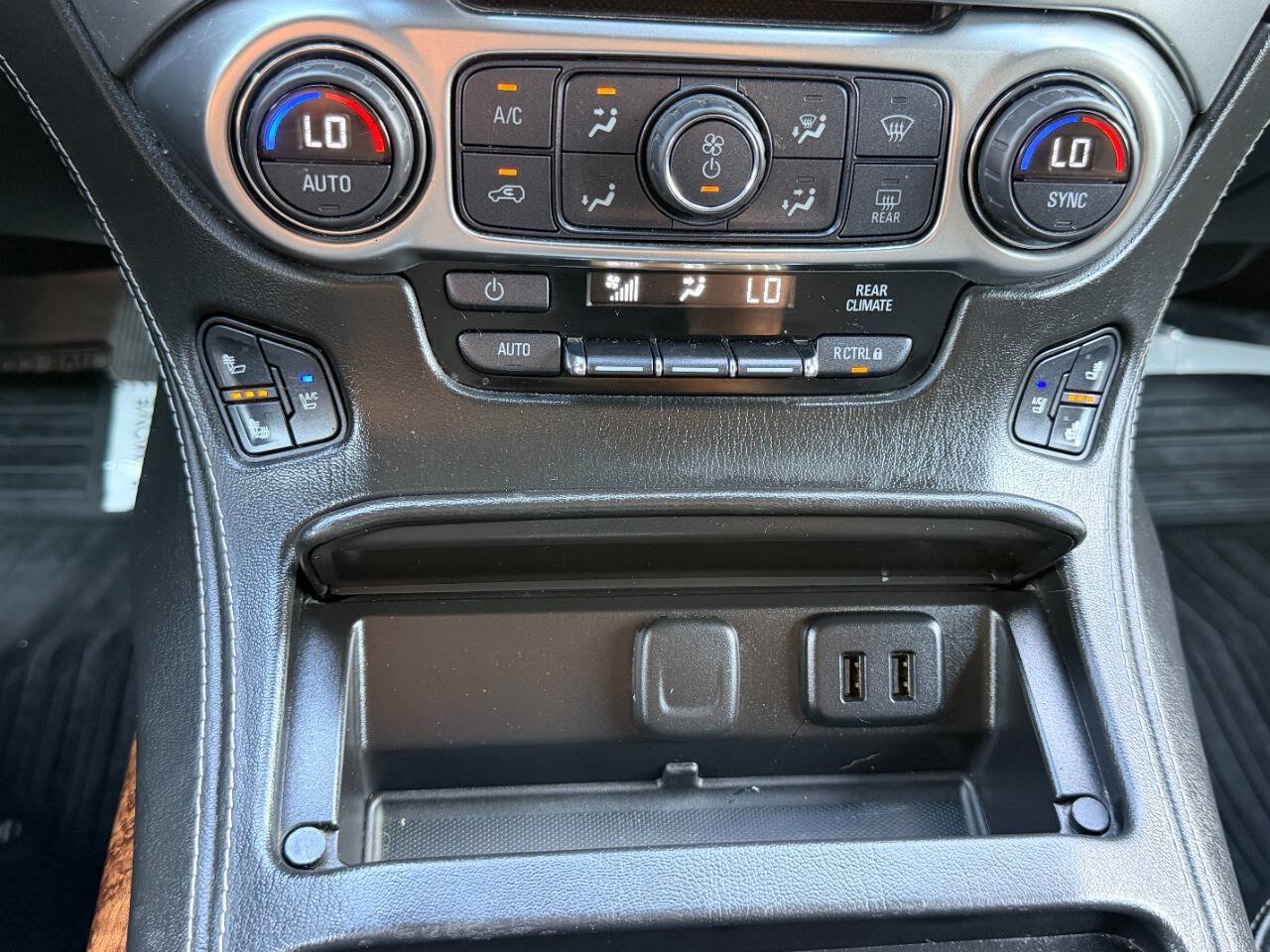 Used 2016 Chevrolet Suburban LTZ AWD/4WD image 48