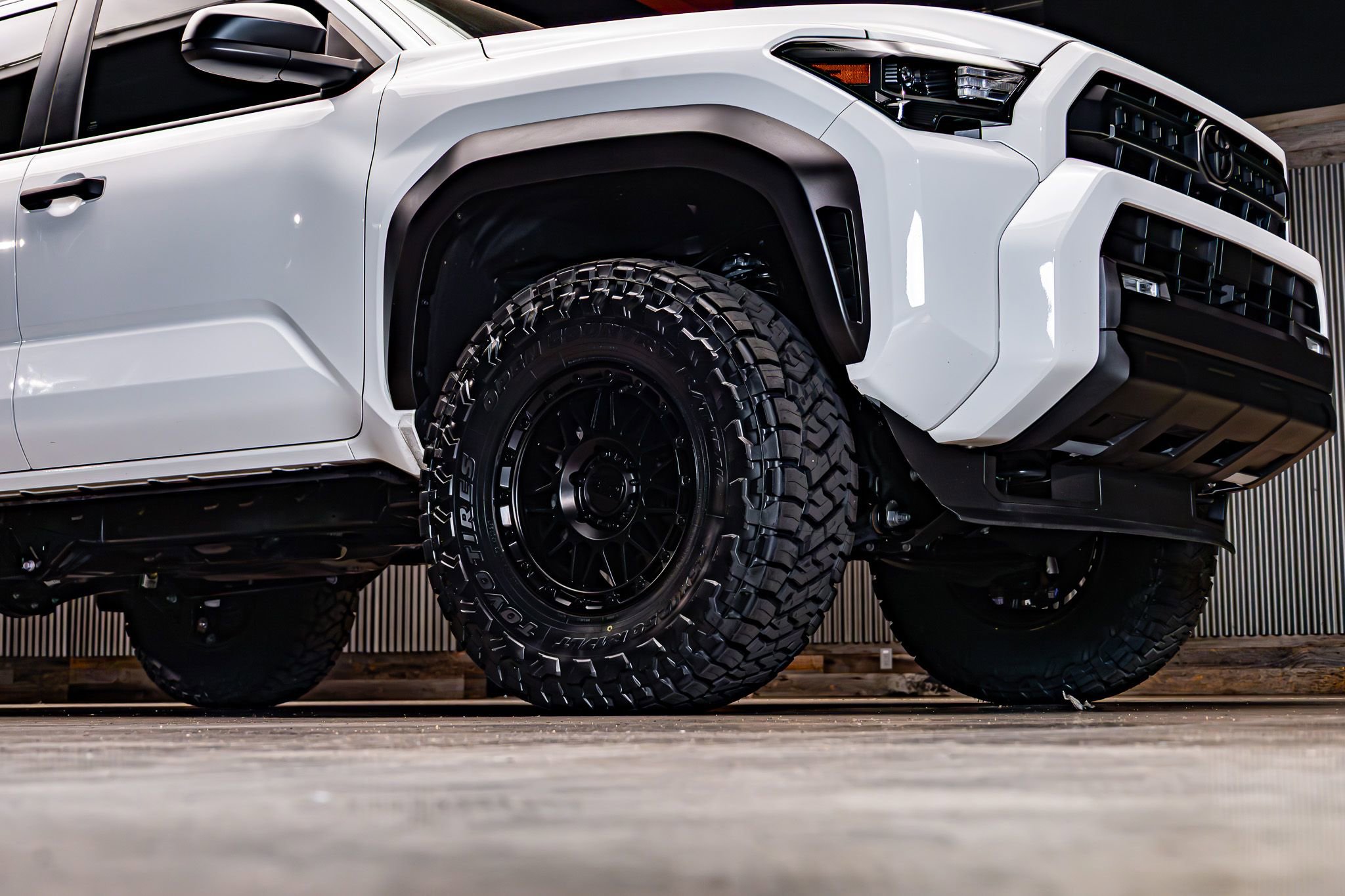 Used 2025 Toyota 4Runner SR5 AWD/4WD image 16