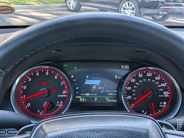 Used 2020 Toyota Camry XSE FWD image 29