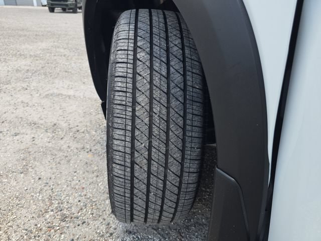 Used 2026 Nissan Pathfinder Platinum FWD image 30