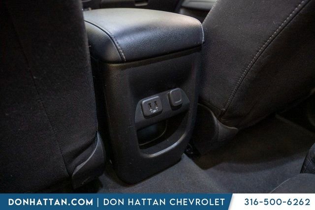 Used 2022 Chevrolet Colorado LT w/ LT Convenience Package image 22