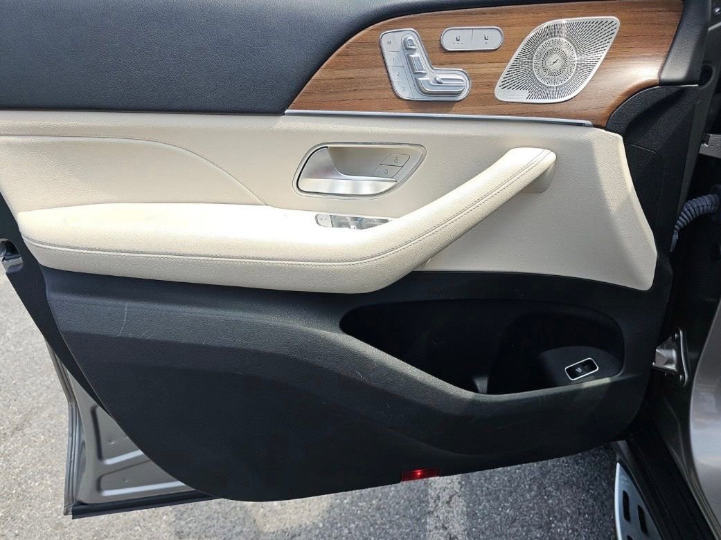 Used 2023 Mercedes-Benz GLE 350 4MATIC image 8