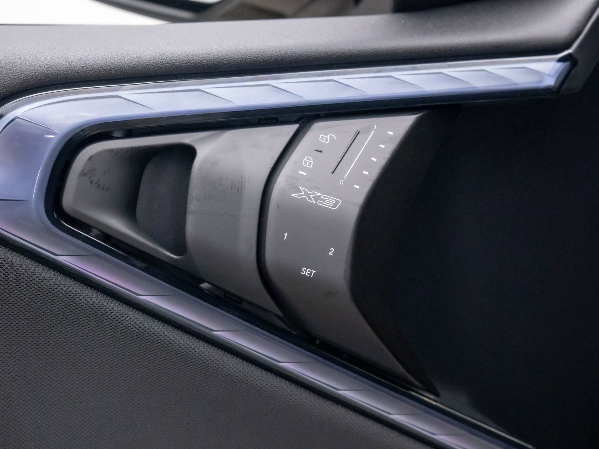 Certified 2025 BMW X3 xDrive30i w/ Premium Package image 14