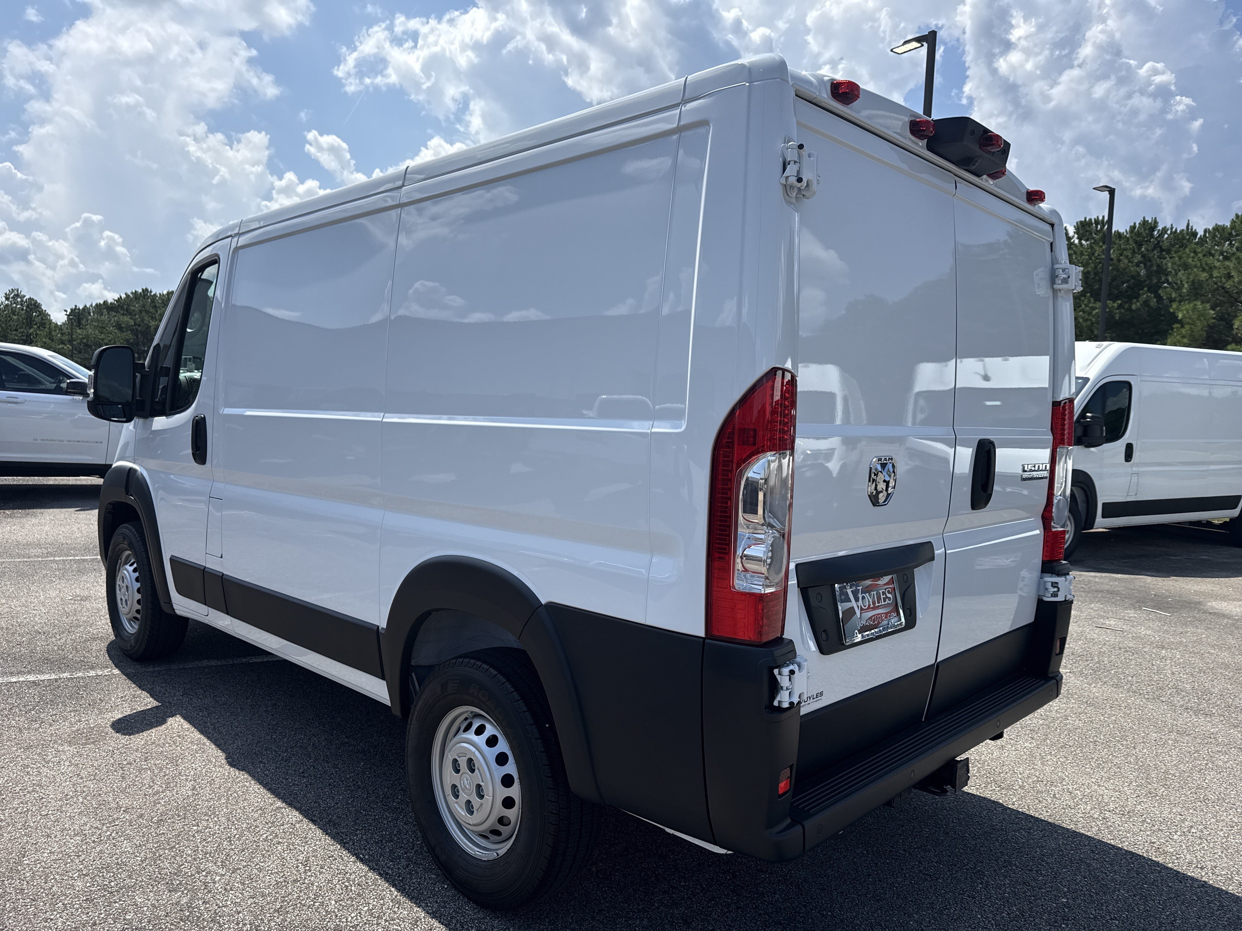New 2026 RAM ProMaster 1500 w/ Safety Group FWD image 5