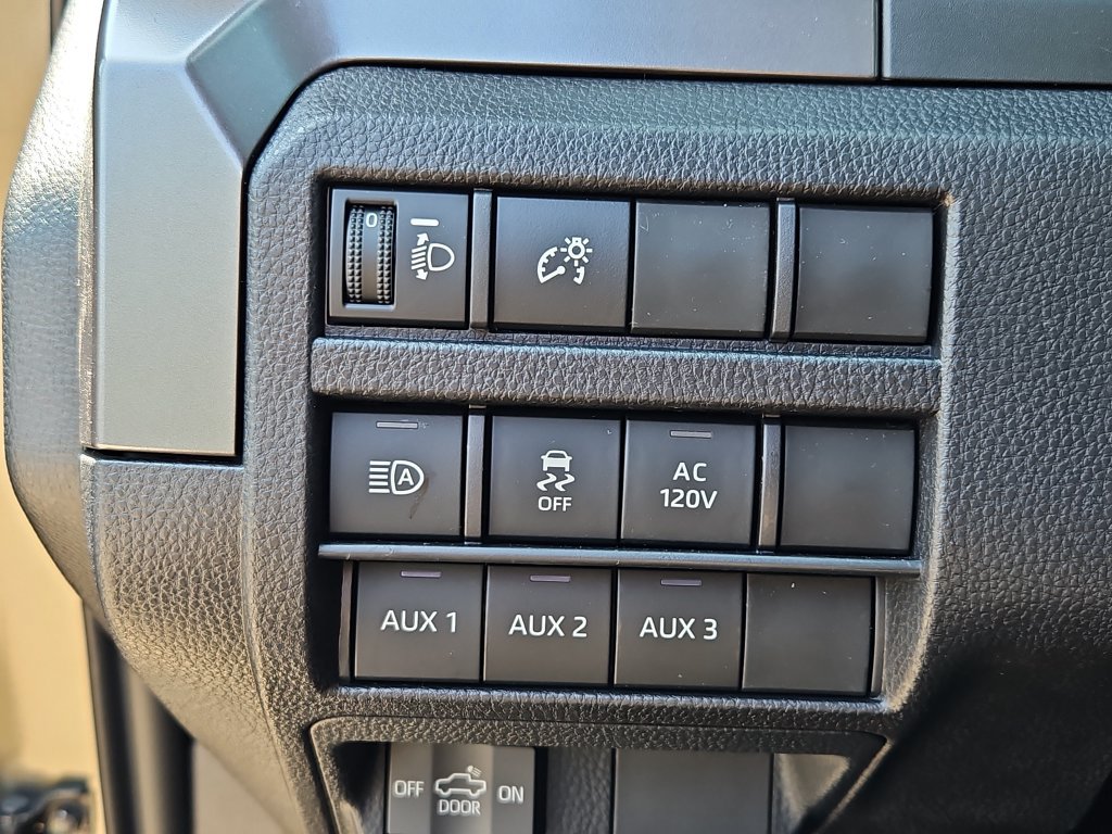 New 2026 Toyota Tacoma TRD Off-Road w/ TRD Off Road Upgrade Package AWD/4WD image 10