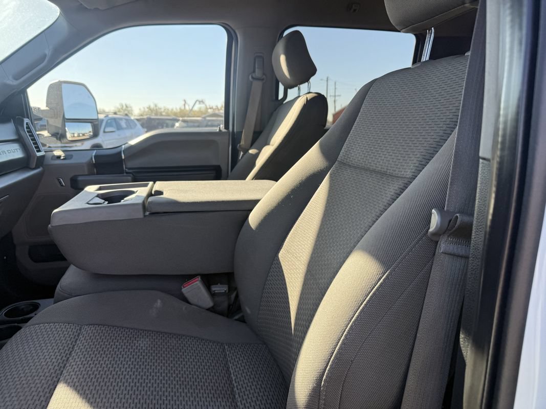 Used 2017 Ford F250 XLT w/ XLT Value Package AWD/4WD image 31