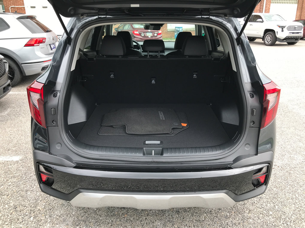 Used 2024 Kia Seltos EX FWD image 25