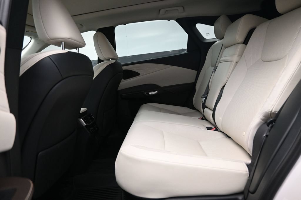 Used 2023 Lexus RX 350 w/ Accessory Package (2T) AWD/4WD image 21