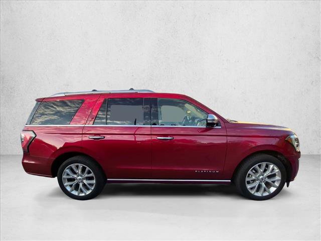 Used 2018 Ford Expedition Platinum AWD/4WD image 4