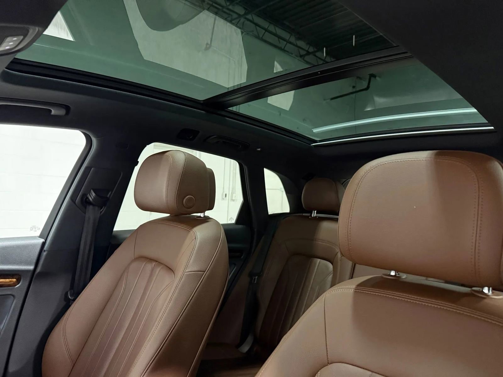 Used 2018 Audi Q5 2.0T Premium Plus w/ Premium Plus Package AWD/4WD image 15