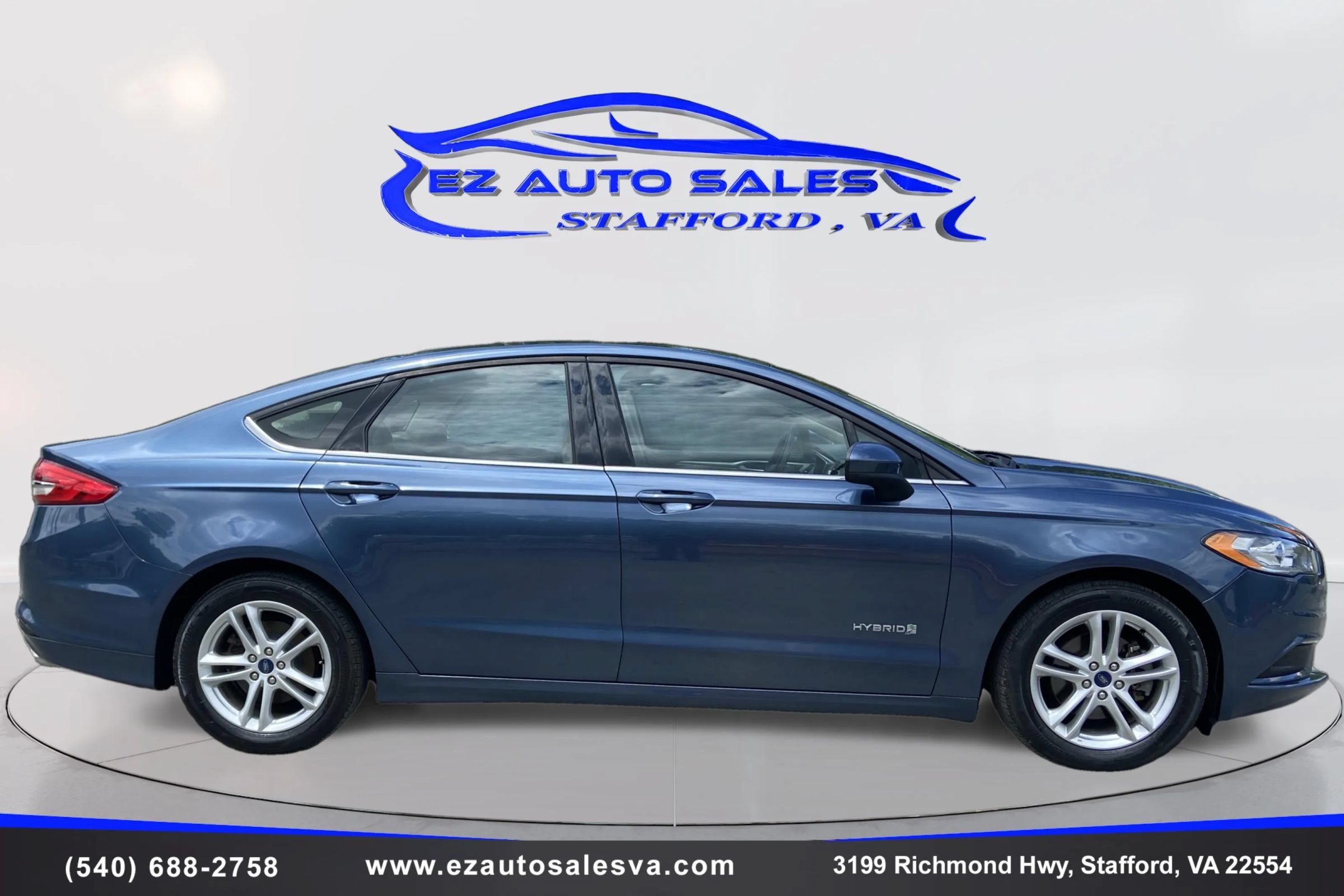 Used 2018 Ford Fusion SE FWD image 4