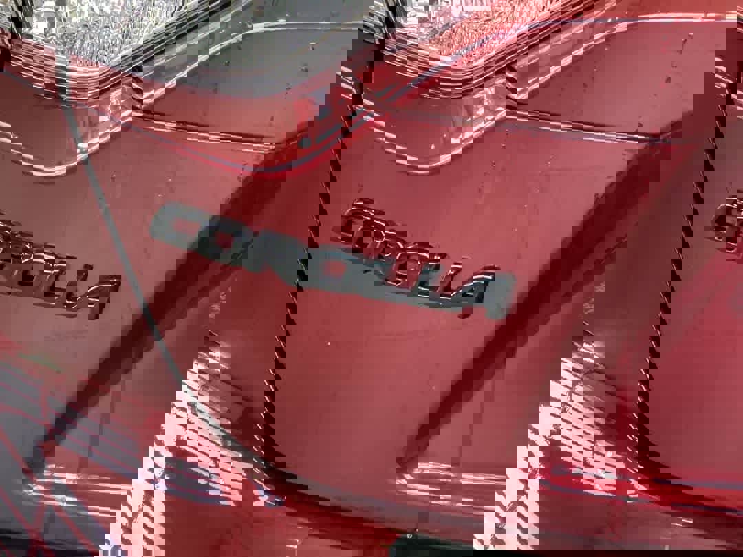 Used 2025 Toyota Corolla SE image 11