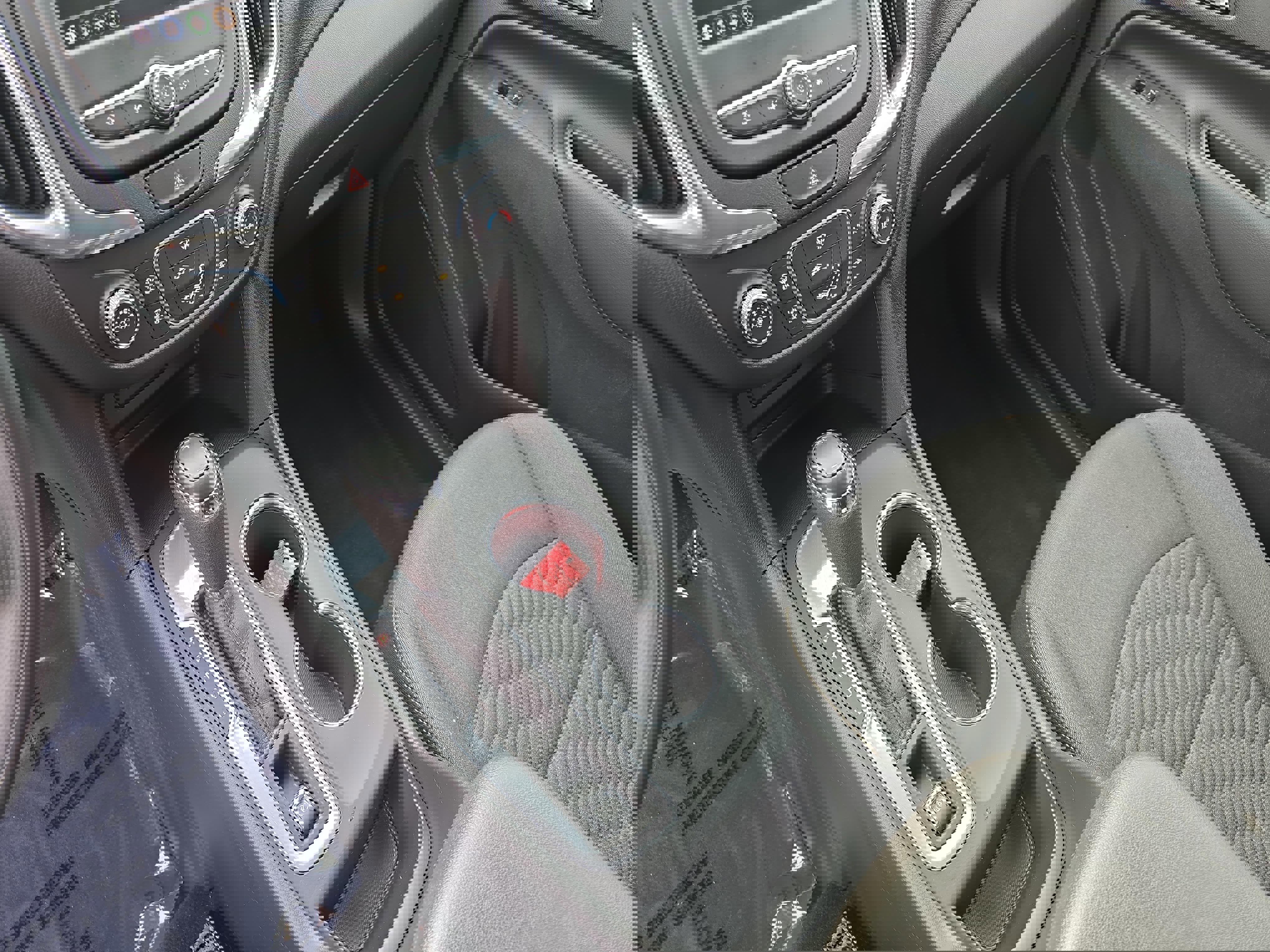 Used 2020 Chevrolet Equinox LT image 27