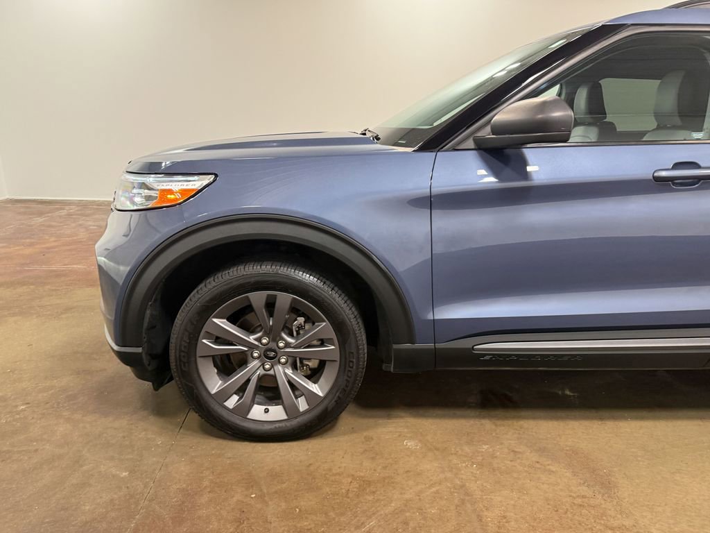 Used 2021 Ford Explorer XLT w/ Equipment Group 202A image 38