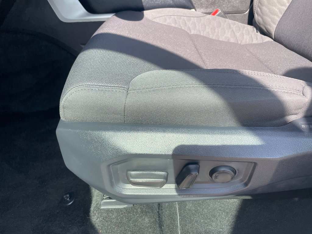 Used 2025 Toyota Tundra SR5 RWD image 16