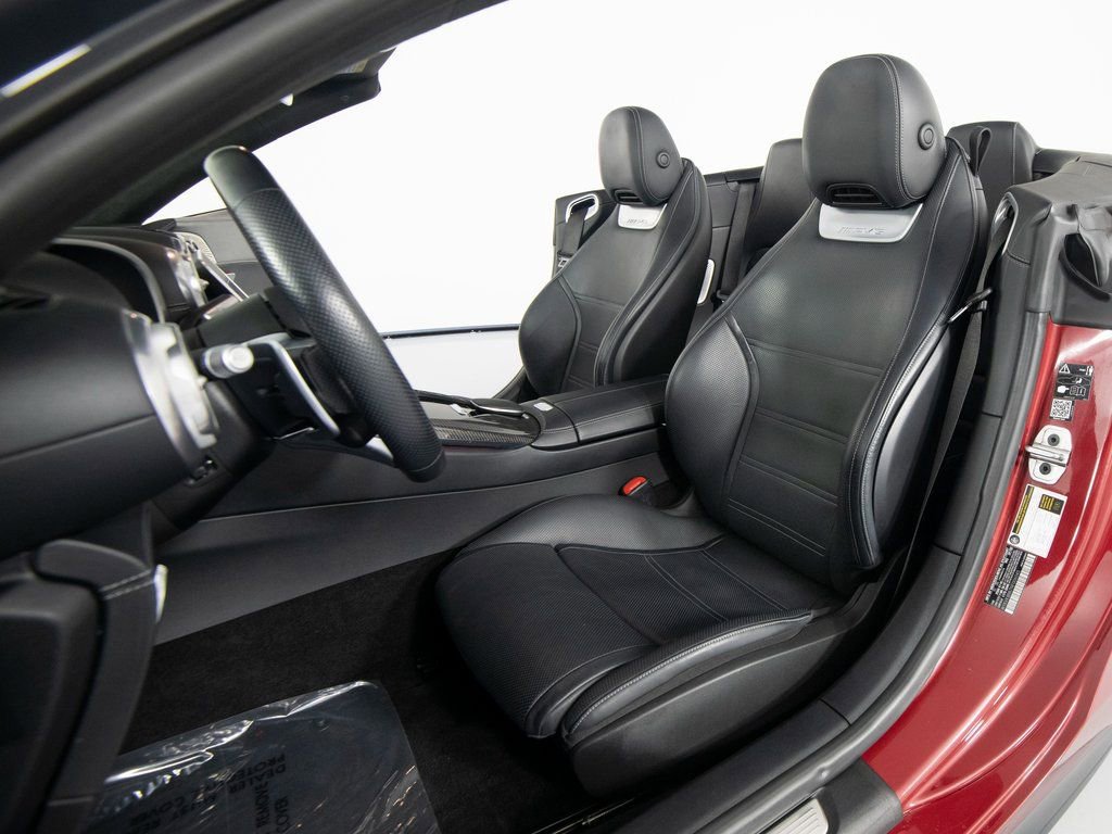 Used 2022 Mercedes-Benz SL 63 AMG 4MATIC image 34