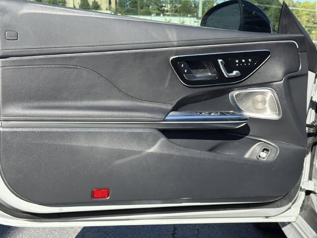 Used 2024 Mercedes-Benz CLE 450 4MATIC Cabriolet image 12