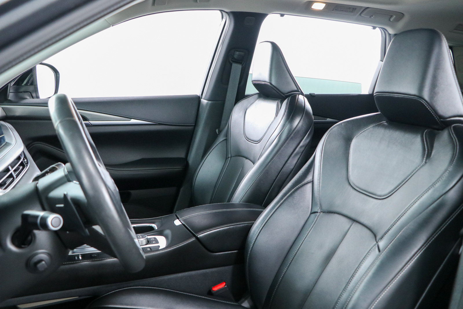 Used 2023 INFINITI QX60 Luxe w/ Cargo Package AWD/4WD image 24