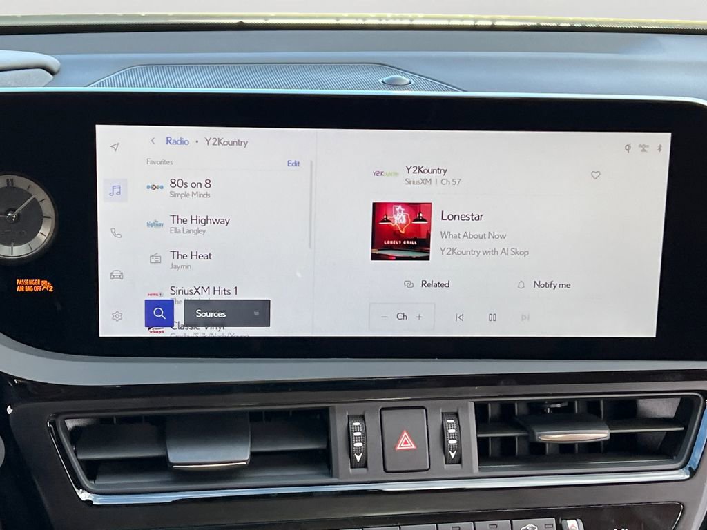 New 2025 Lexus ES 350 w/ Premium Package image 17