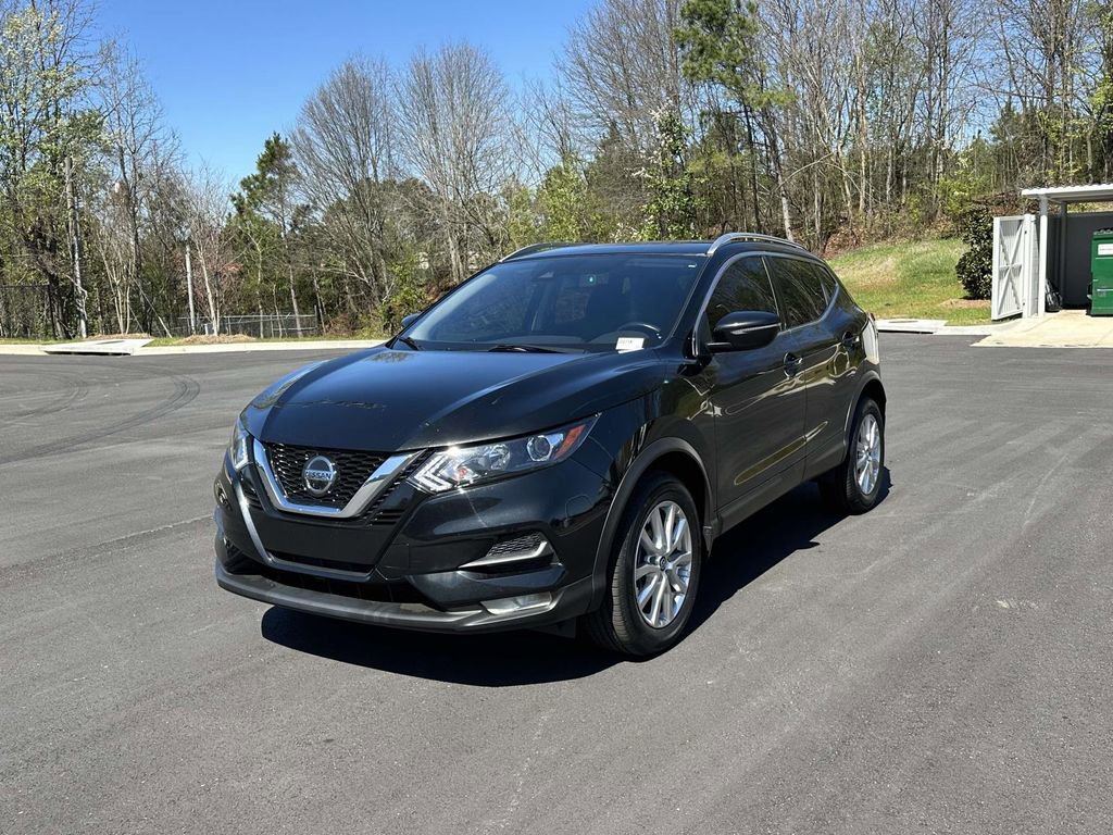 Used 2021 Nissan Rogue Sport SV image 3