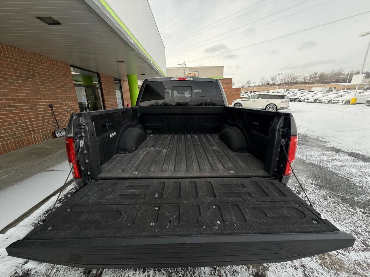 Used 2016 Ford F150 XLT w/ Equipment Group 302A Luxury AWD/4WD image 12