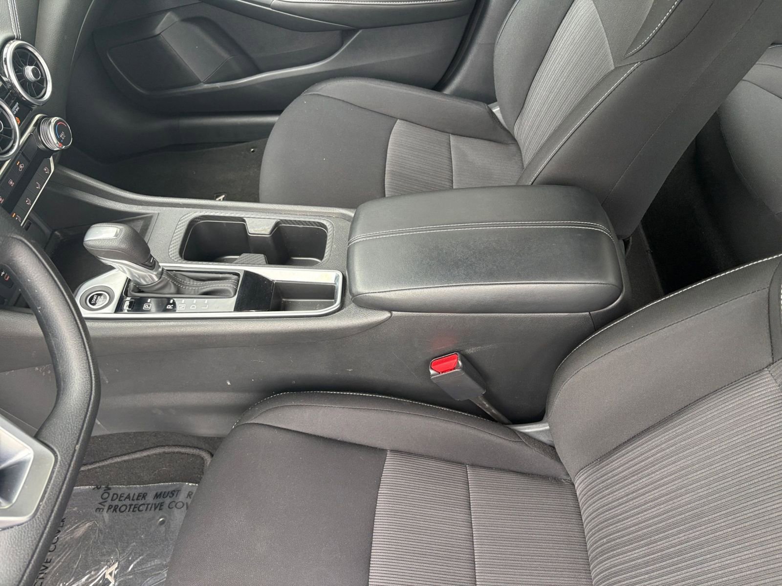 Used 2025 Nissan Sentra SV FWD image 39